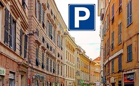 Houseingenoacenter Parking